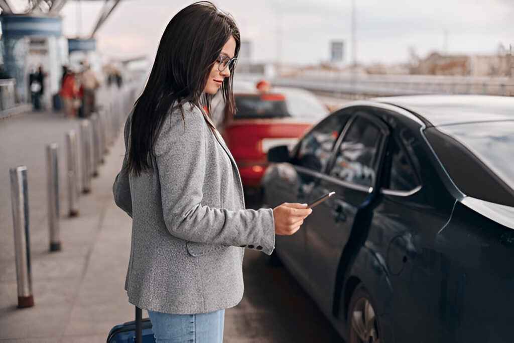 A Luxury Shopping Tour of Dubai with Ahdab’s Chauffeur Service 1 Luxury Shopping Tour of Dubai